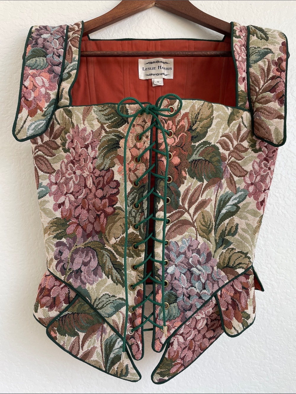 LESLIE HARRIS Floral Tapestry Lace-Up Renaissance Bodice - Picture 12 of 15